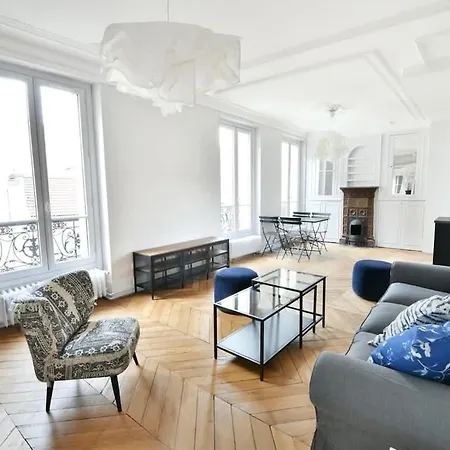 Bright Bon Marche Stgermain Designer 2bd2ba Apartment *