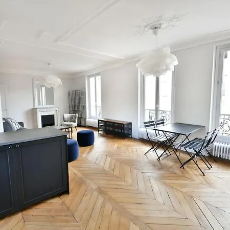 Apartment Bright Bon Marche Stgermain Designer 2bd2ba *